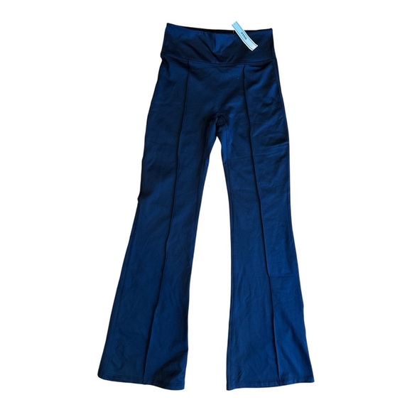 Victoria's Secret Navy Flare Leggings - Picture 1 of 6